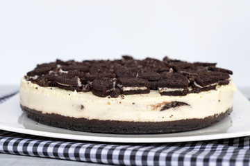 homemade no-bake cookies and cream cheesecake