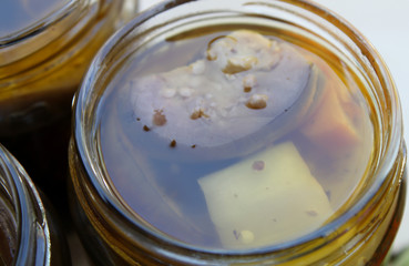 melanzane sott'olio in barattolo di vetro © valevale