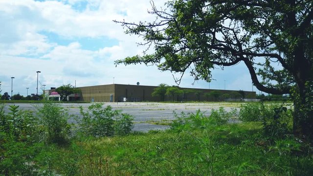 Abandoned parking lot for closed store