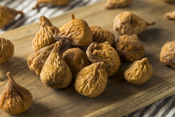 Raw Brown Dried Figs
