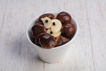 Tasty pickled mushrooms