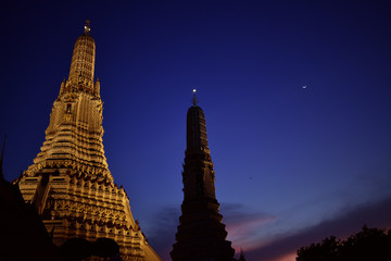Wat Arun Ratchawararam at evening, Bangkok Thailand.