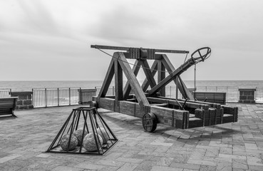 ancient catapult on the ramparts of Alghero 
