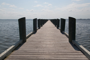 Long dock 