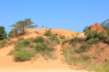 Rustrel et son colorado
