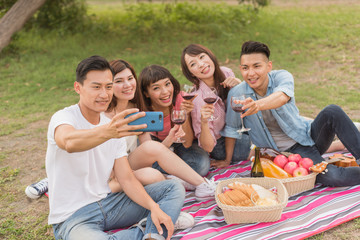 selfie with his friends