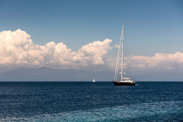 Obraz premium Sailing boat in the Ionian sea in Greece