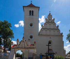 Fototapeta premium Church in Janowiec near Kazimierz Dolny, Lubelskie, Poland