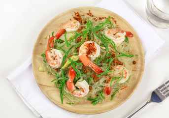 Stir-fried vermicelli with shrimp and climbing wattle vegetable