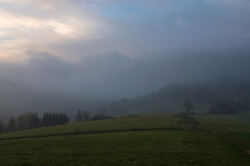 Mglisty poranek © Tomek Kiecana