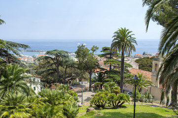 Fototapeta na wymiar Panoramatic view to Sanremo city, Mediterranean Coast, Italien riviera, Italy, Europe.