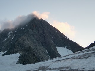 hiking and climbing at grossglockner