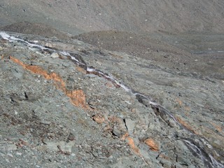 hiking and climbing at grossglockner