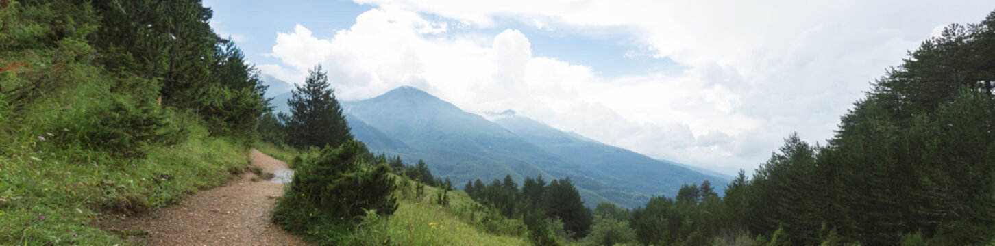 Panorama aus der Region Prevall&euml;, Prizren, Kosovo