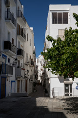Fototapeta na wymiar Gasse in Ibiza Stadt