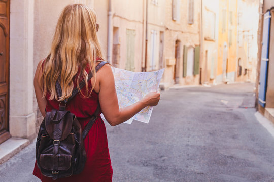 tourist with map, summer holidays travel
