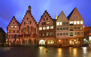 Fototapeta na wymiar Townhouse on Romerberg plaza (Roemer Square) in Frankfurt am Main. Germany
