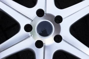 Second hand alloy wheels in store, Aluminium Alloy rims.
