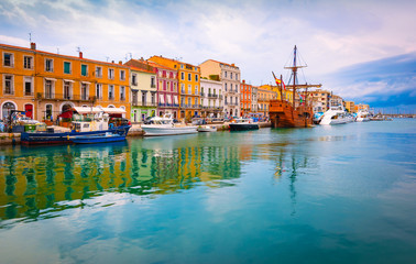 Sete, Venice of Languedoc, southern France.  - obrazy, fototapety, plakaty
