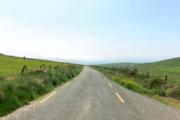 Fototapeta na wymiar Endless Roads: Ireland 2018