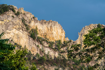 Fototapeta na wymiar Seneca Rocks viewed from the north in West Virginia -a popular rock climbing and recreation destination