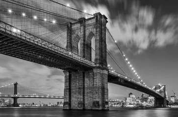 Papier Peint photo Lavable Brooklyn Bridge Pont de Brooklyn et nuages, étude 1