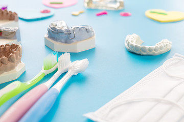 porsthodontic model and dentist tool - demonstration teeth model of varities of porsthodontic...