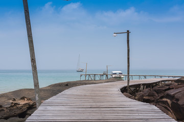Fototapeta premium Beautiful blue ocean and sky in summer Of Southeast Asia, Thailand