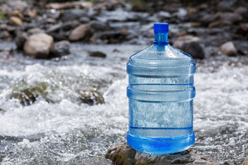 Natural drinking water in a large bottle - 217654982