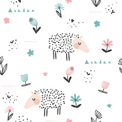 Seamless pattern with cute sheep