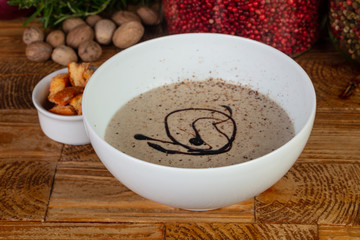 Appetizing mushroom soup