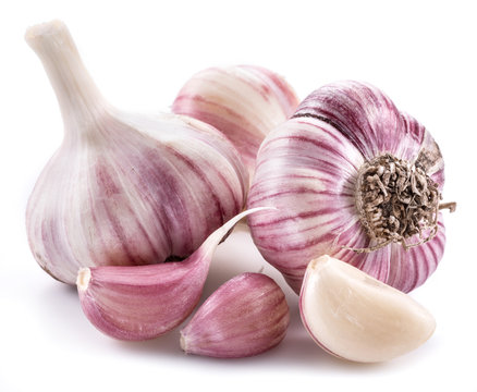 Garlic bulb and garlic cloves.