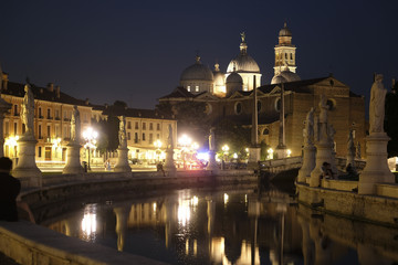 Fototapeta na wymiar Padova, Italy - July, 17, 2018: center of Padova, Italy, at night