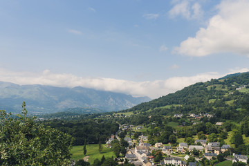 Fototapeta na wymiar Vallée de la bigorre