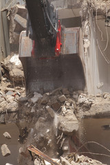 Abrißbagger,  Hausabriss