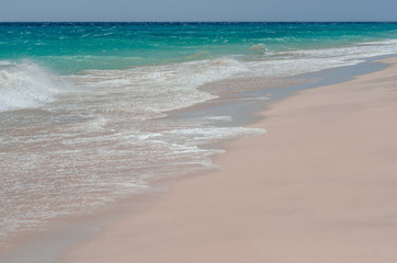 Fototapeta na wymiar Ocean landscape. blue ocean and sand beach