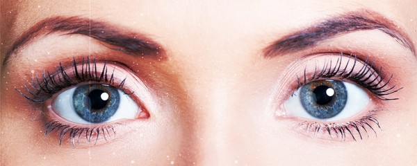 Fototapeta premium Beautiful female eyes, close-up