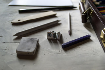 A set of artist's tools, for drawing.