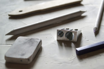 A set of artist's tools, for drawing.