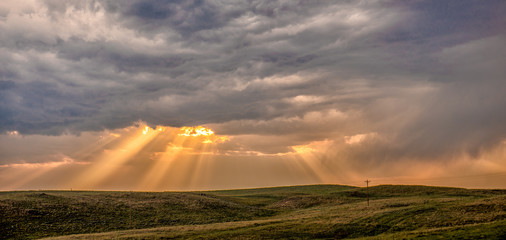 Obraz premium Cloudy Sunbeams 