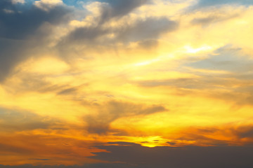 Naklejka na ściany i meble beautiful and colorful sunset with clouds