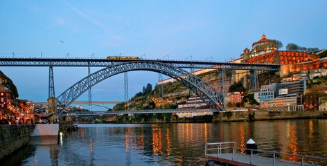 Bridge Luis I at night in Porto