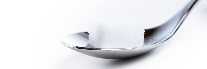 Löffel mit Würfelzucker