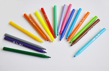 a lot of colorful markers for school