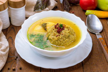 Kufta bozbash soup
