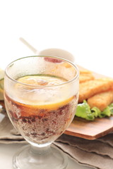 Lemon cola and hash brown