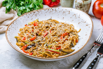 Udon noodles with chicken and vegetables