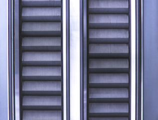 Obraz premium Escalator in shopping mall