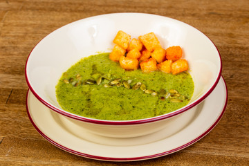 Broccoli cream soup