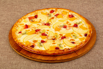 Sweet pizza with apple